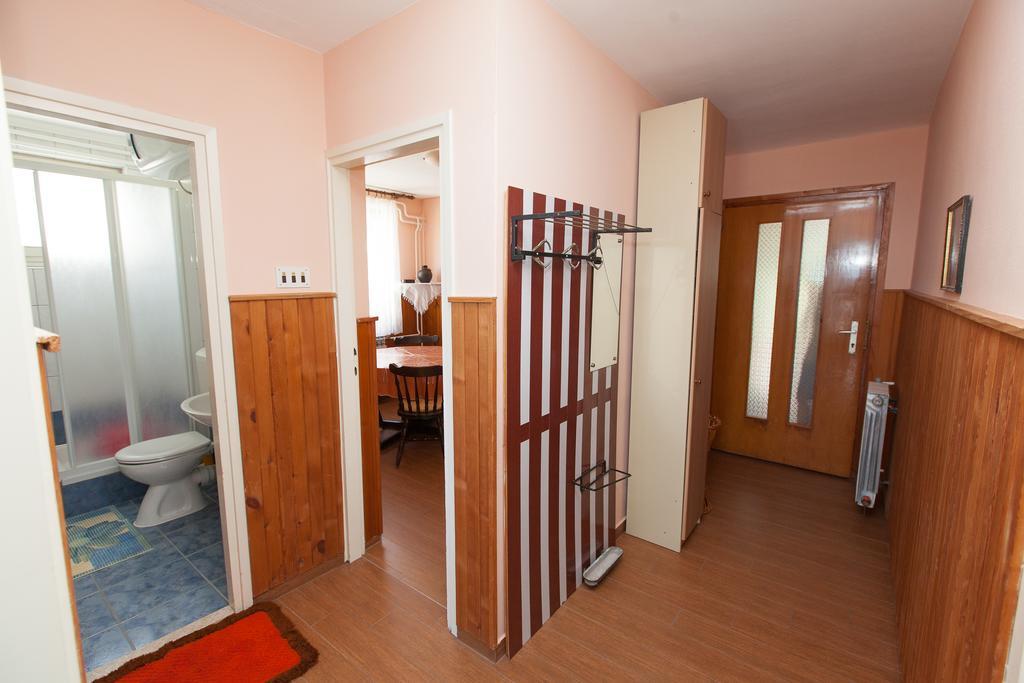 Apartment Anne Цриквениця Екстер'єр фото