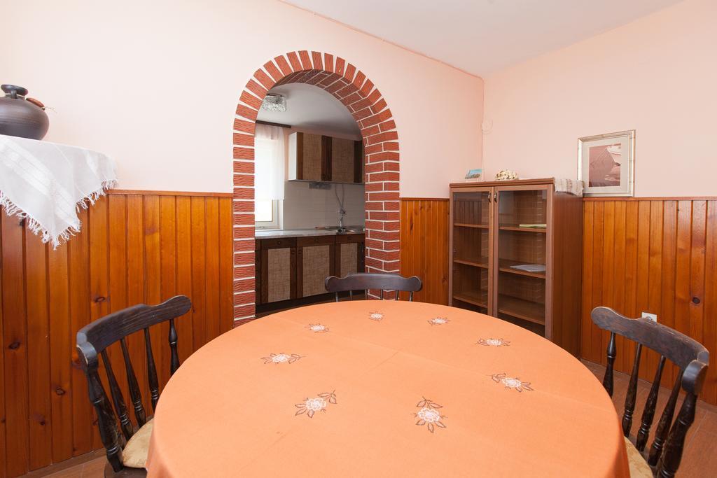 Apartment Anne Цриквениця Екстер'єр фото